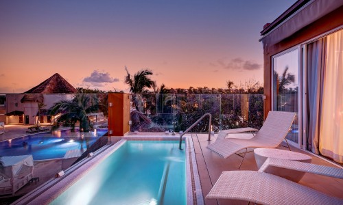 Privileged Suite Ocean View & Pool